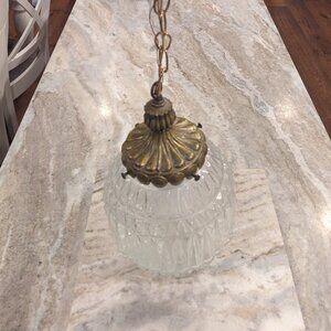 VINTAGE / GLASS GLOBE SWAG PINEAPPLE LIGHT